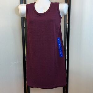 32 Degrees Ladies Dress.  Burgundy.  Size L.